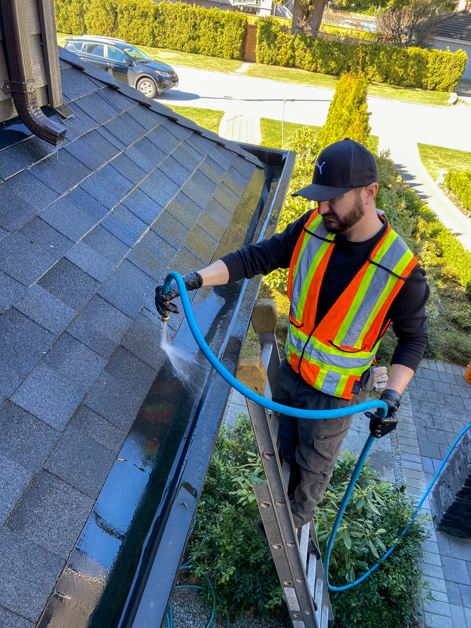 Gutter Cleaning Services